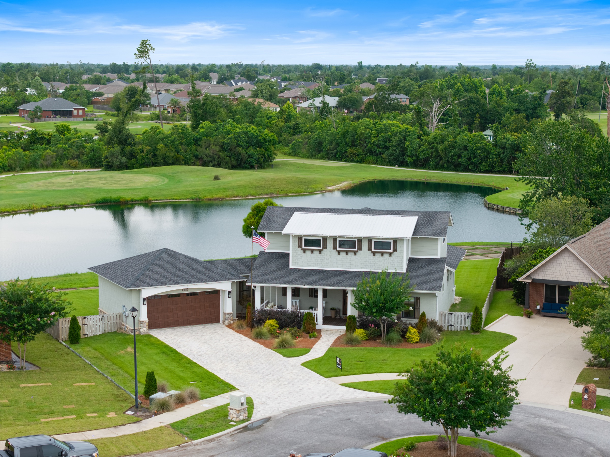 Lakeview Residence aerial